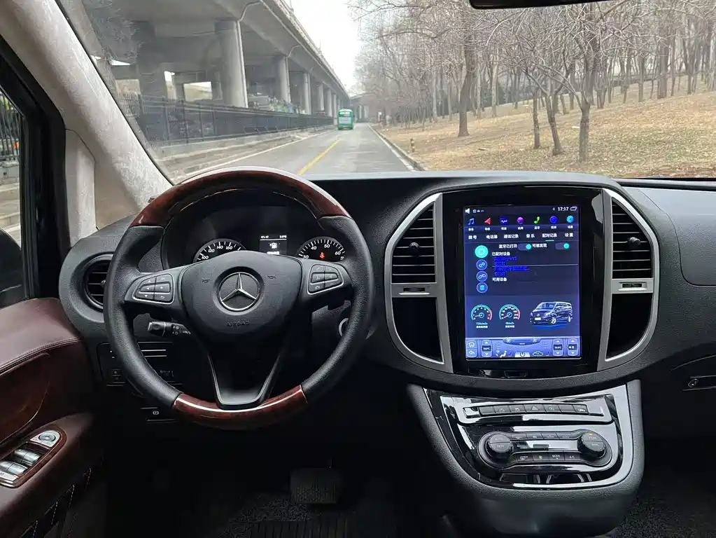 Mercedes-Benz Vito 2019 — фото 16