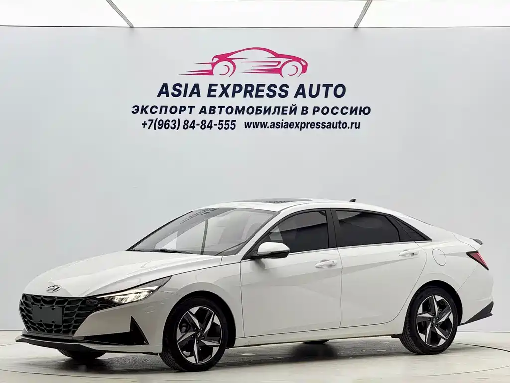 Hyundai Elantra 2022 — фото 1
