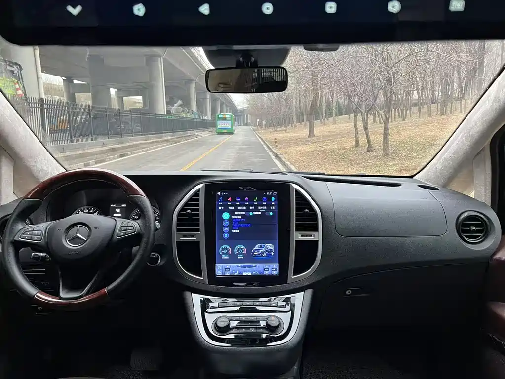 Mercedes-Benz Vito 2019 — фото 13
