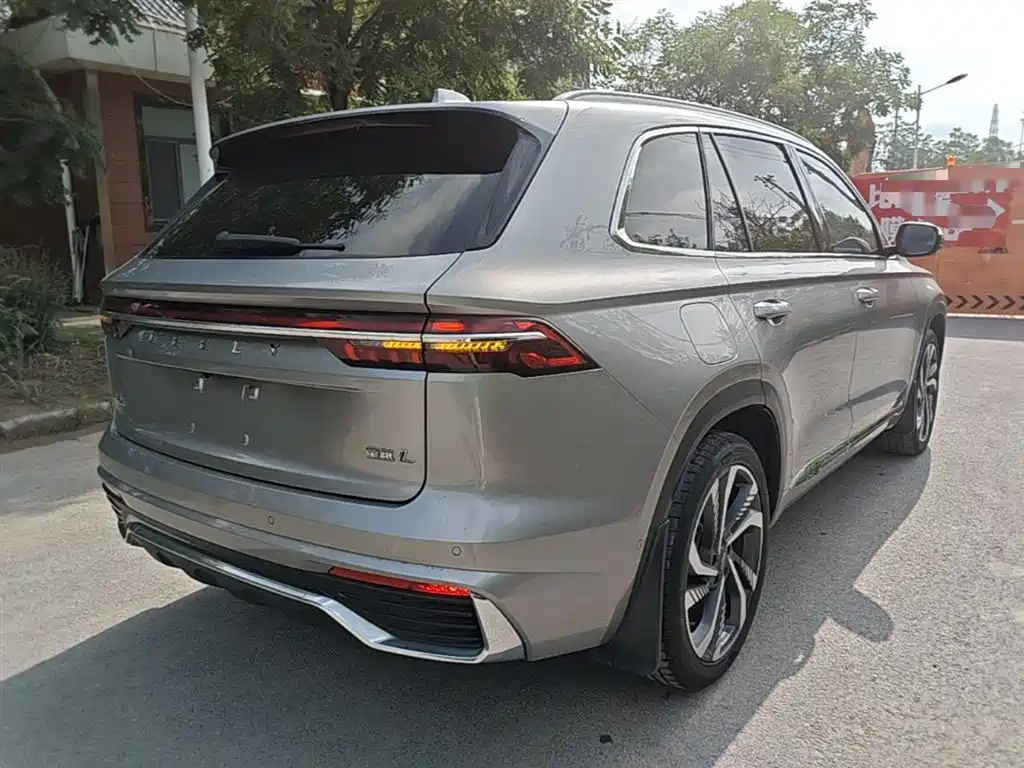Geely Xingyue L 2022 — фото 5