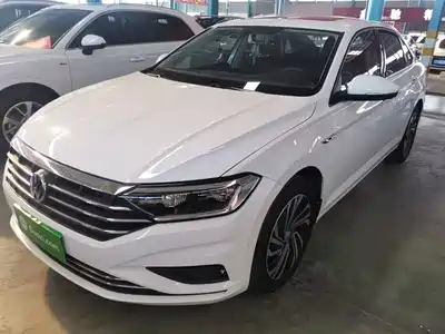 Volkswagen Sagitar 2022