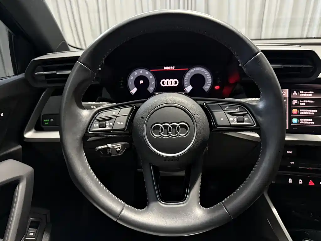 Audi A3 2022 — фото 14