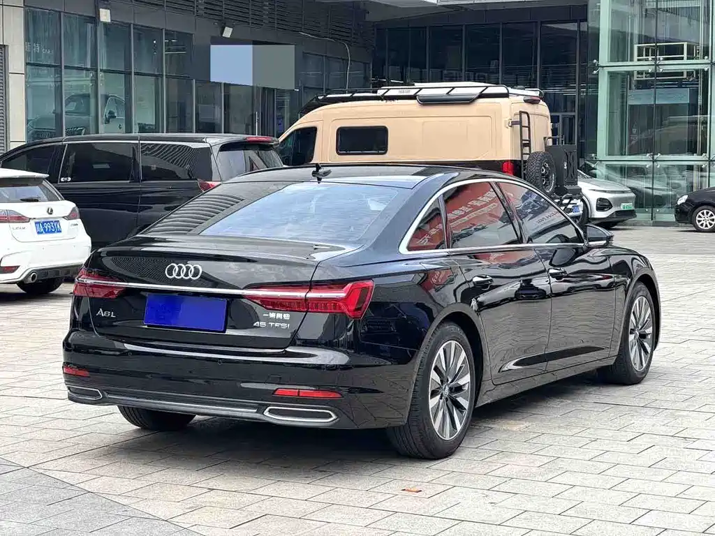 Audi A6L 2020