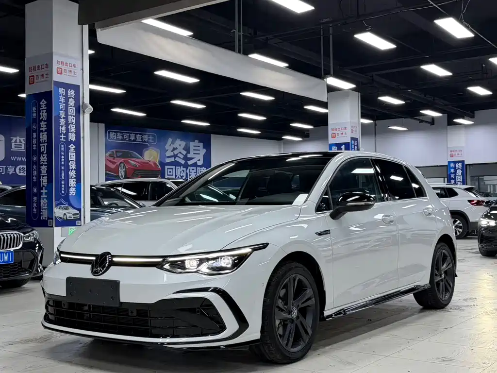 Volkswagen Golf 2023