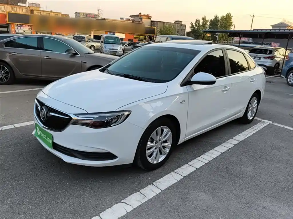 Buick Excelle 2021 — фото 2