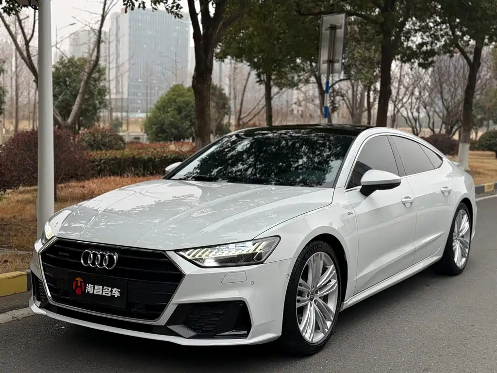 Audi A7 2019 — фото 1