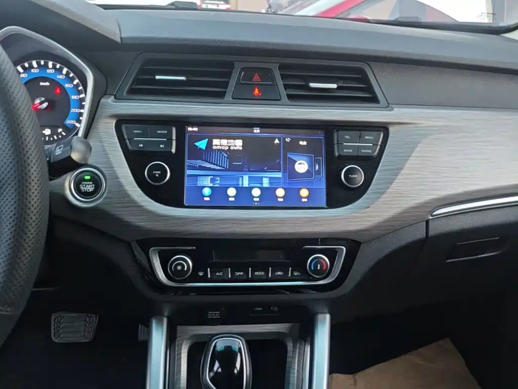 Geely Vision X3 2018 — фото 13