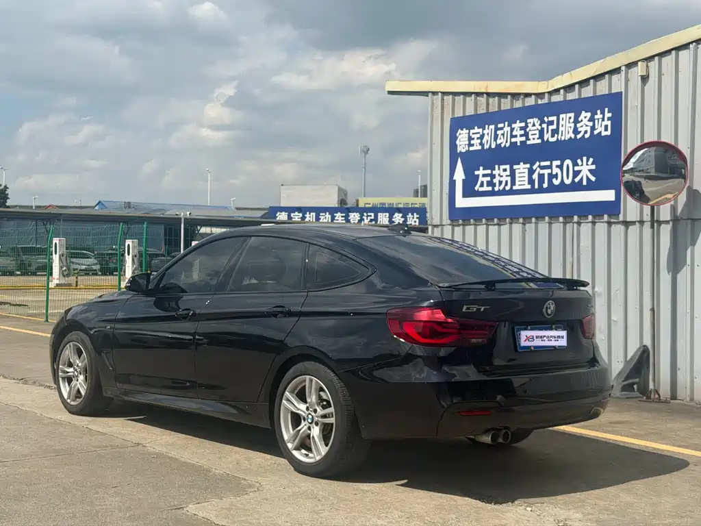 BMW 3 Series GT 2019 — фото 14