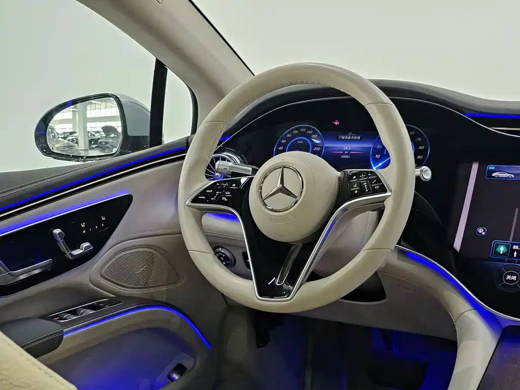 Mercedes-Benz EQS 2024 — фото 11