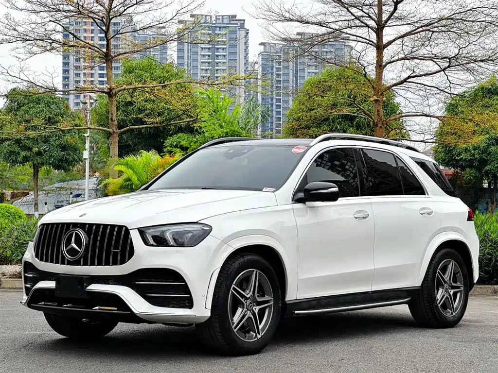 Mercedes-Benz GLE 2020 — фото 2