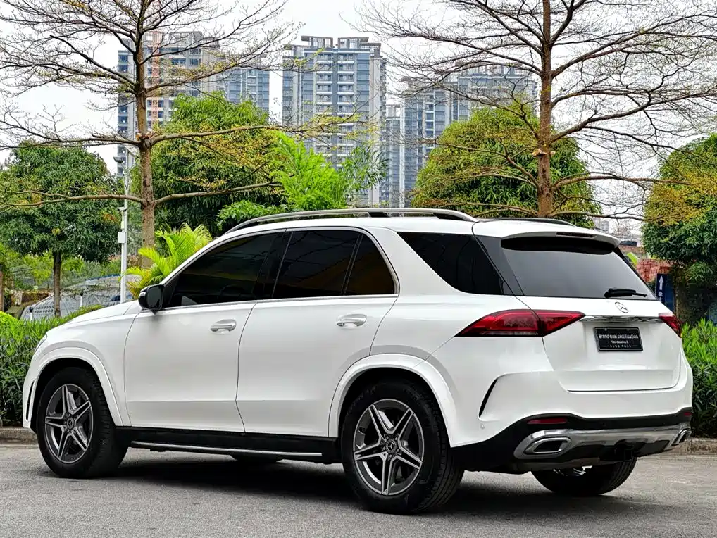 Mercedes-Benz GLE 2020 — фото 6