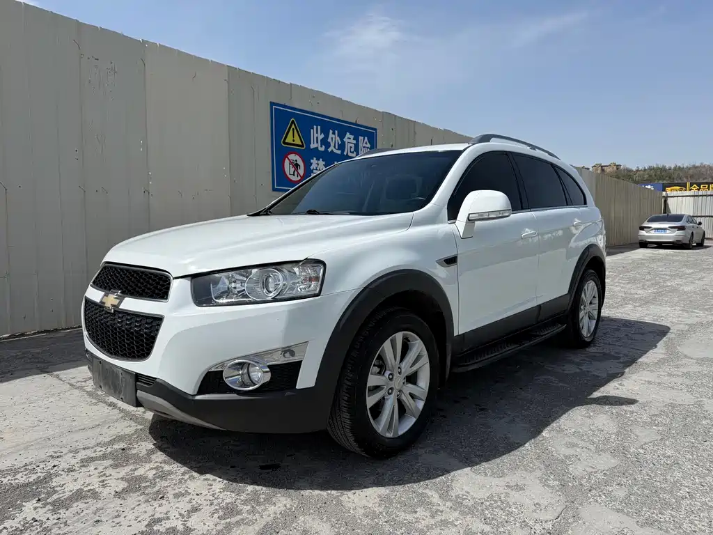 Chevrolet Captiva 2014 — фото 3