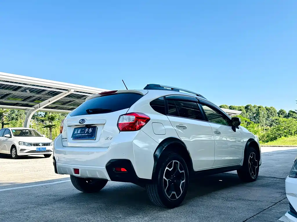 Subaru XV 2014 — фото 7
