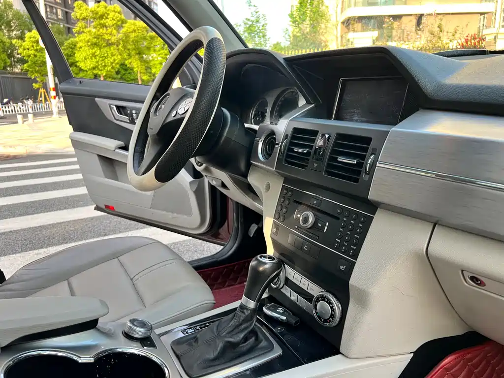 Mercedes-Benz GLK-Class 2010 — фото 12