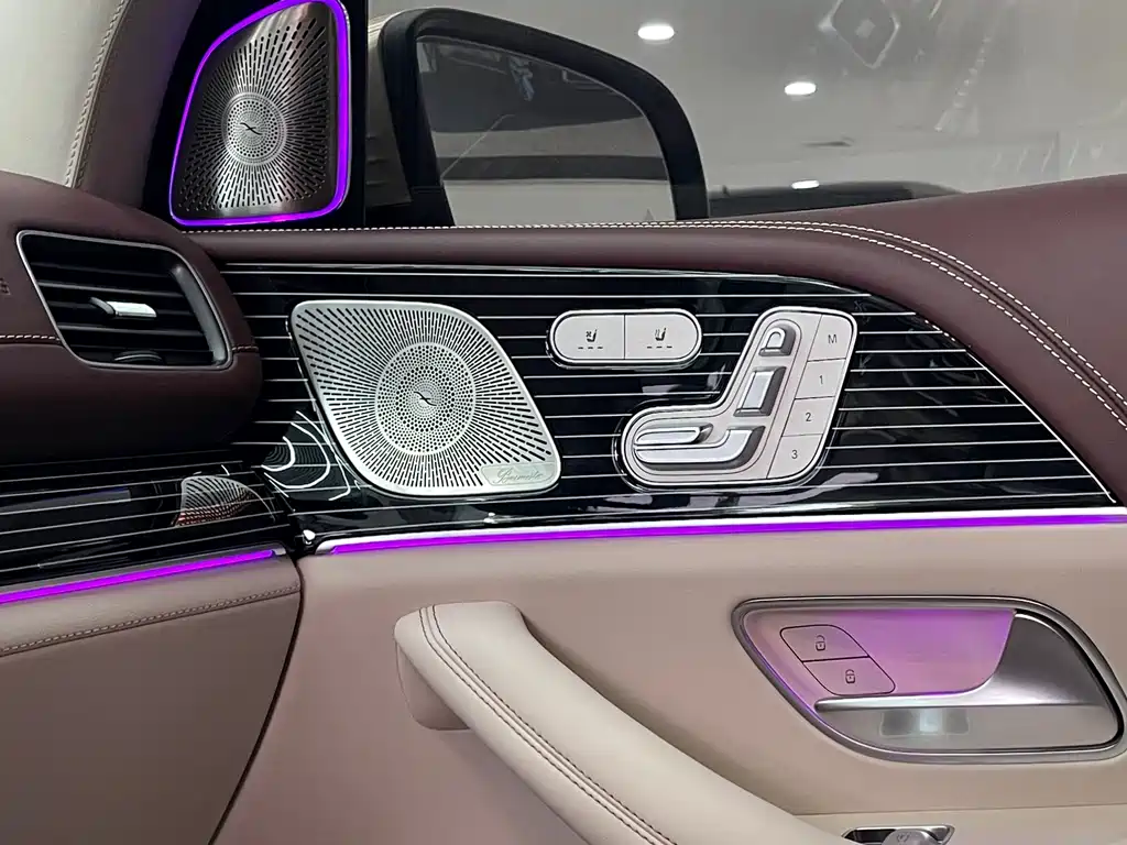 Mercedes-Benz GLS 2023 — фото 26