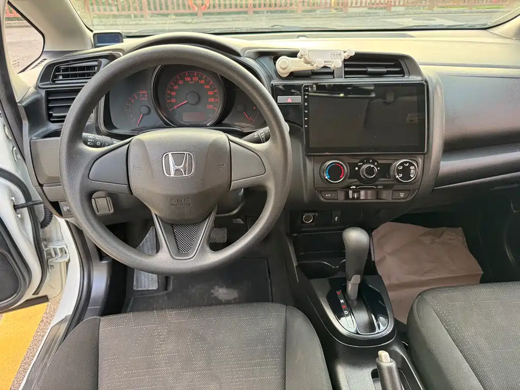 Honda Fit 2019 — фото 12