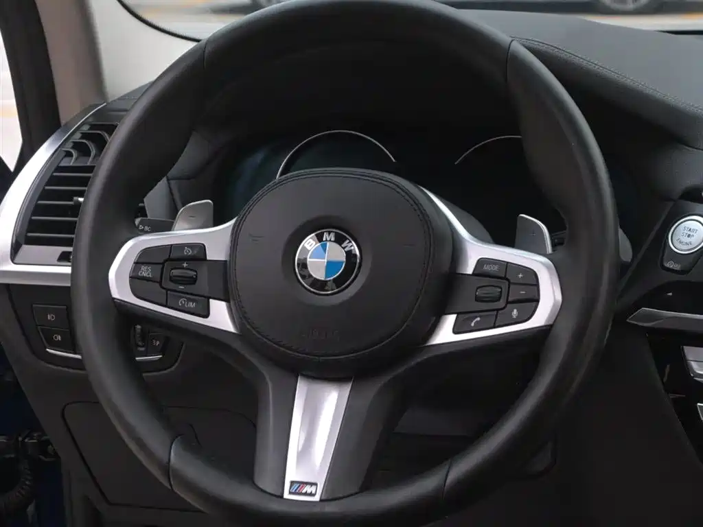 BMW X3 2019 — фото 13