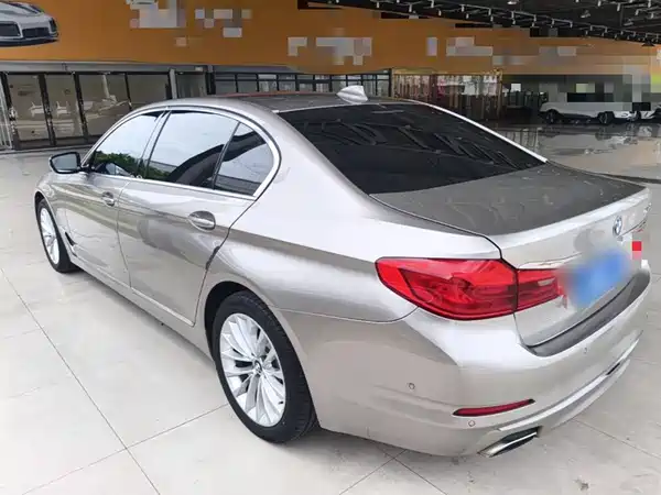 BMW 5 Series 2019