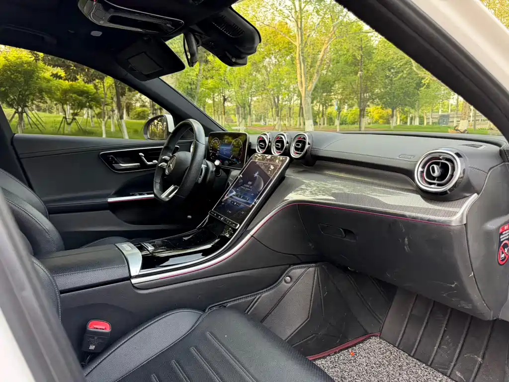 Mercedes-Benz C-Class 2022 — фото 9