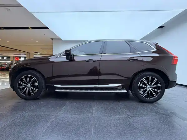 Volvo XC60 2019