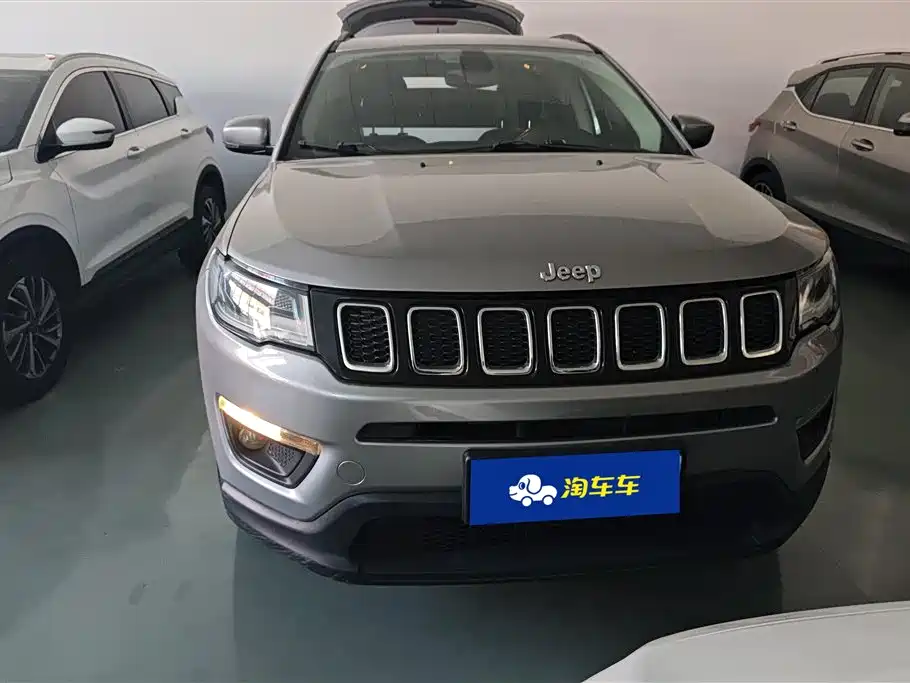 Jeep Compass 2017 — фото 2