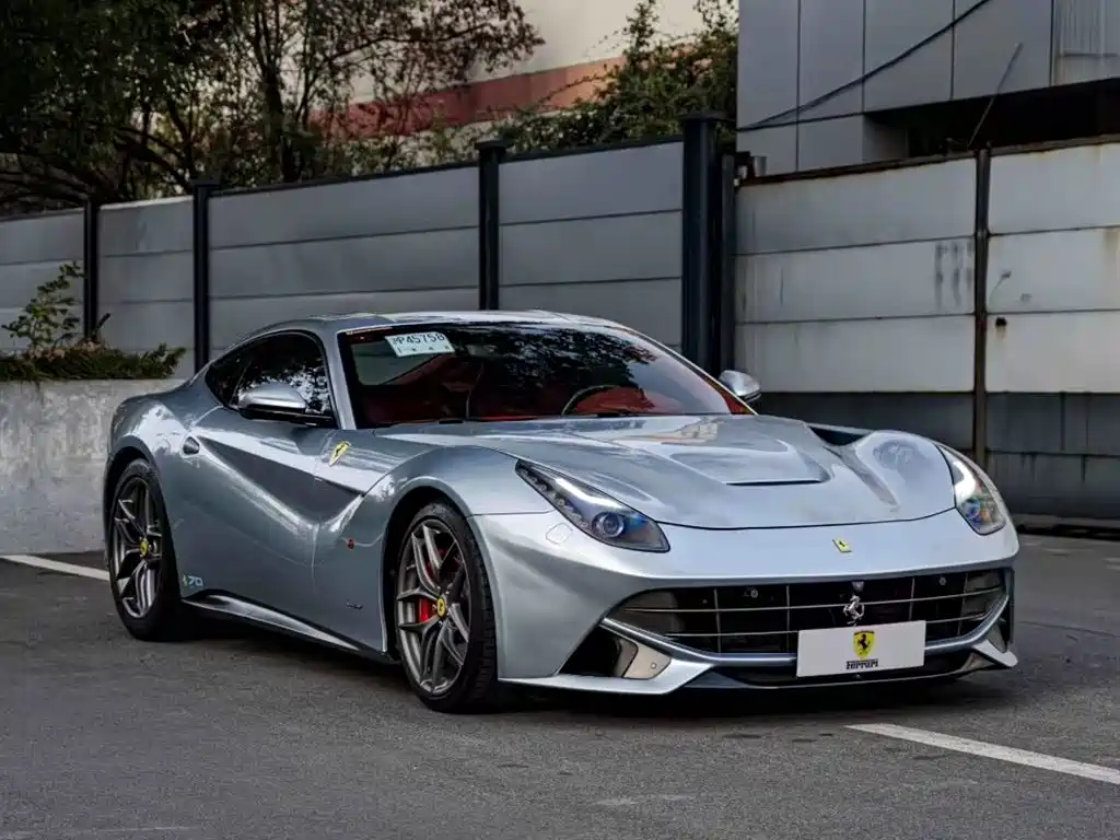 Ferrari F12berlinetta 2014 — фото 3