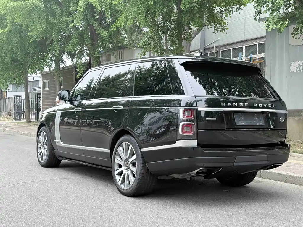 Land Rover Range Rover 2019 — фото 23