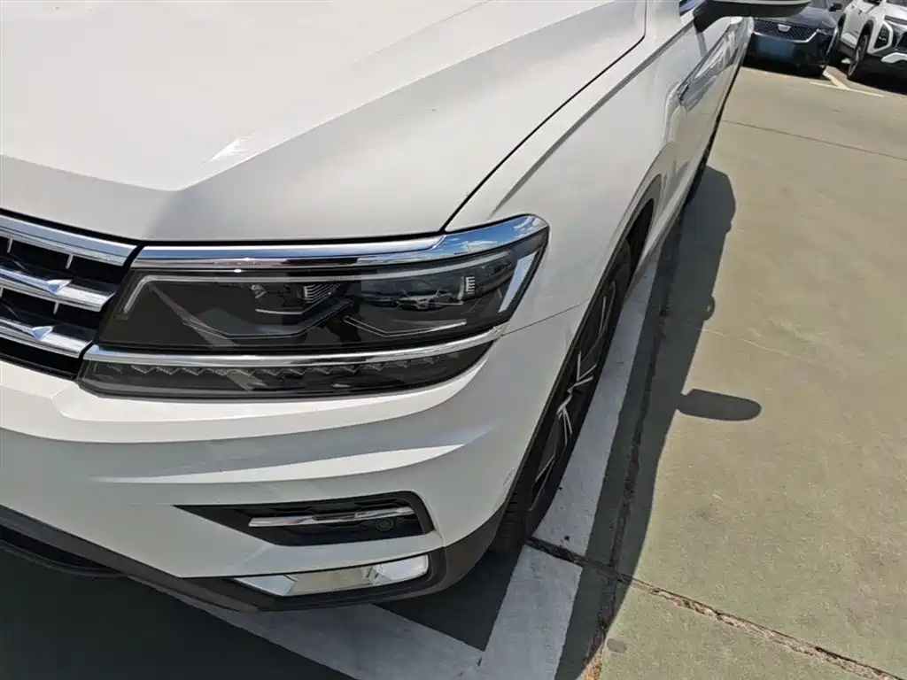 Volkswagen Tiguan L 2019 — фото 24