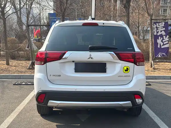 Mitsubishi Outlander 2018