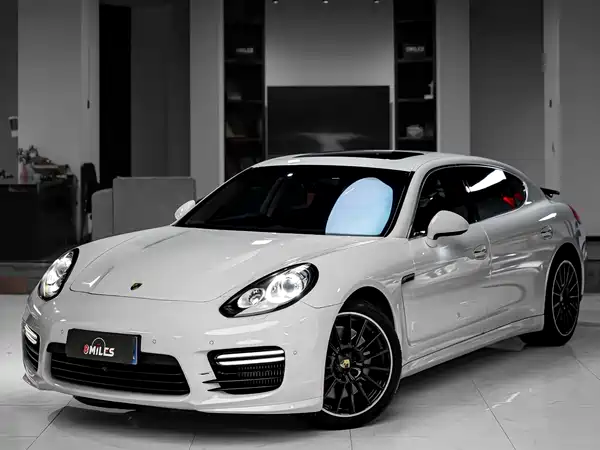 Porsche Panamera 2014