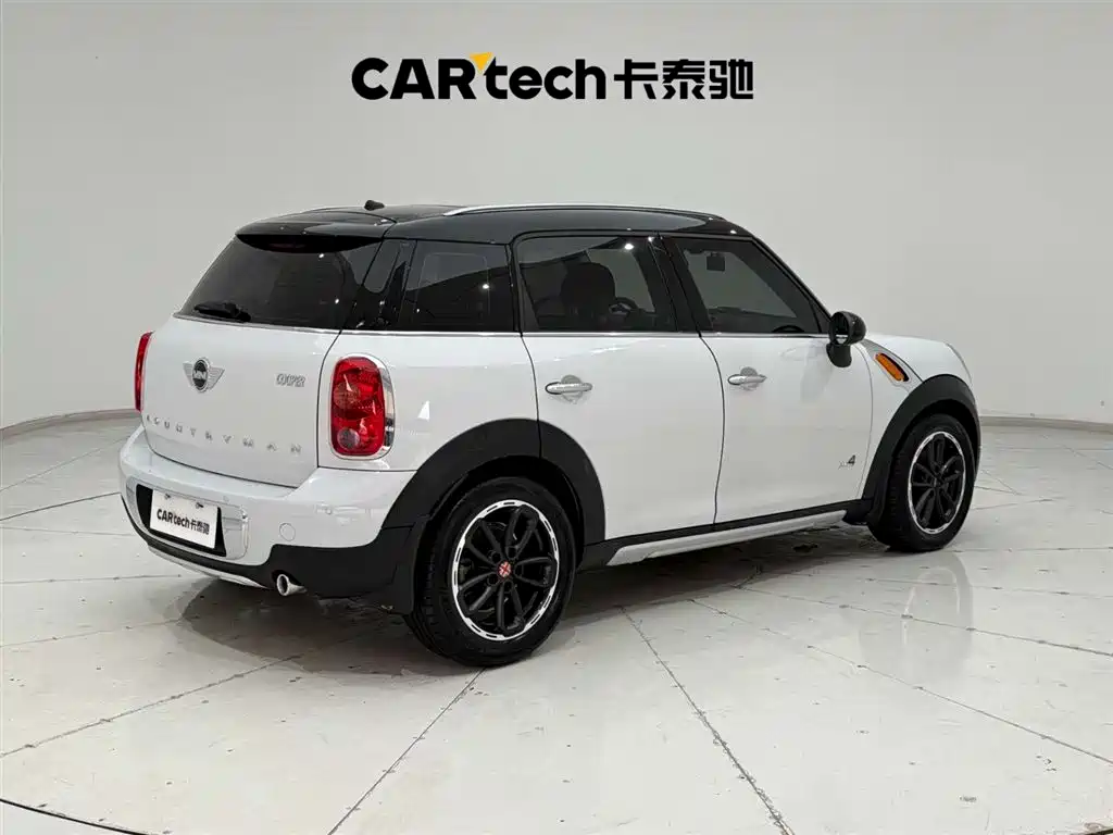 MINI Countryman 2016 — фото 11