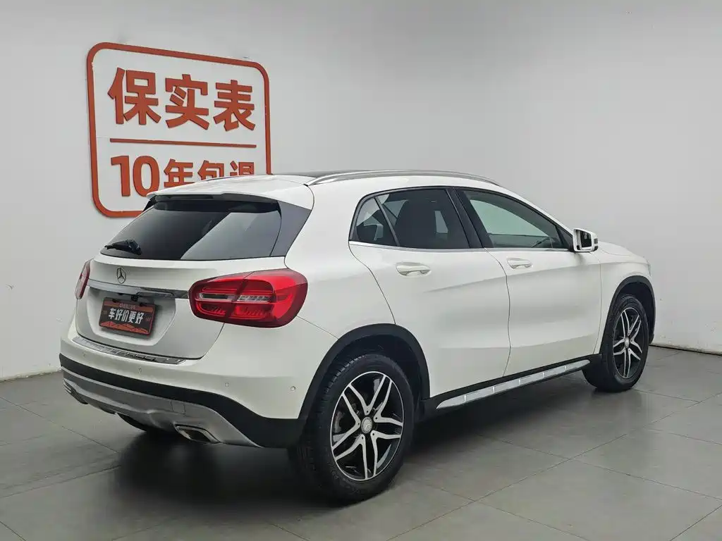 Mercedes-Benz GLA 2016