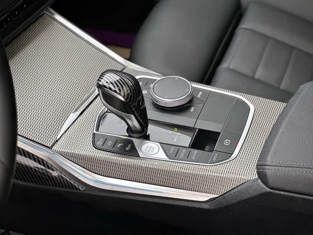 BMW 3 Series 2020 — фото 11