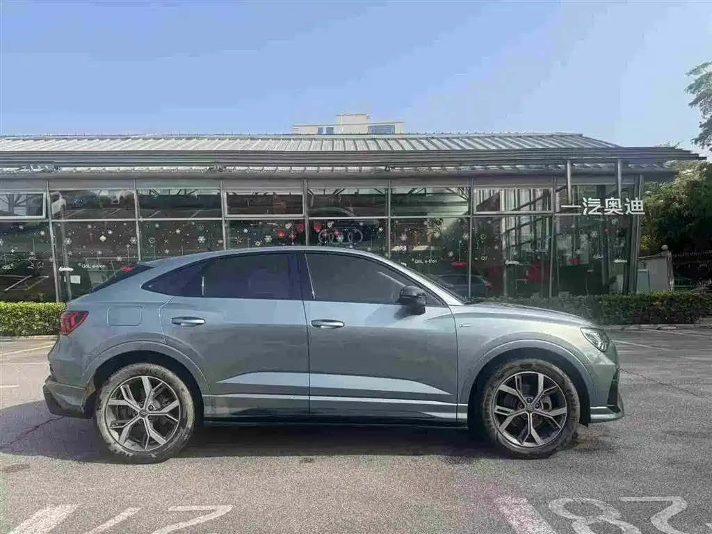 Audi Q3 Sportback 2021 — фото 3