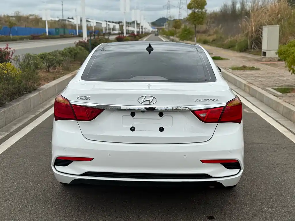 Hyundai Mistra 2017 — фото 10