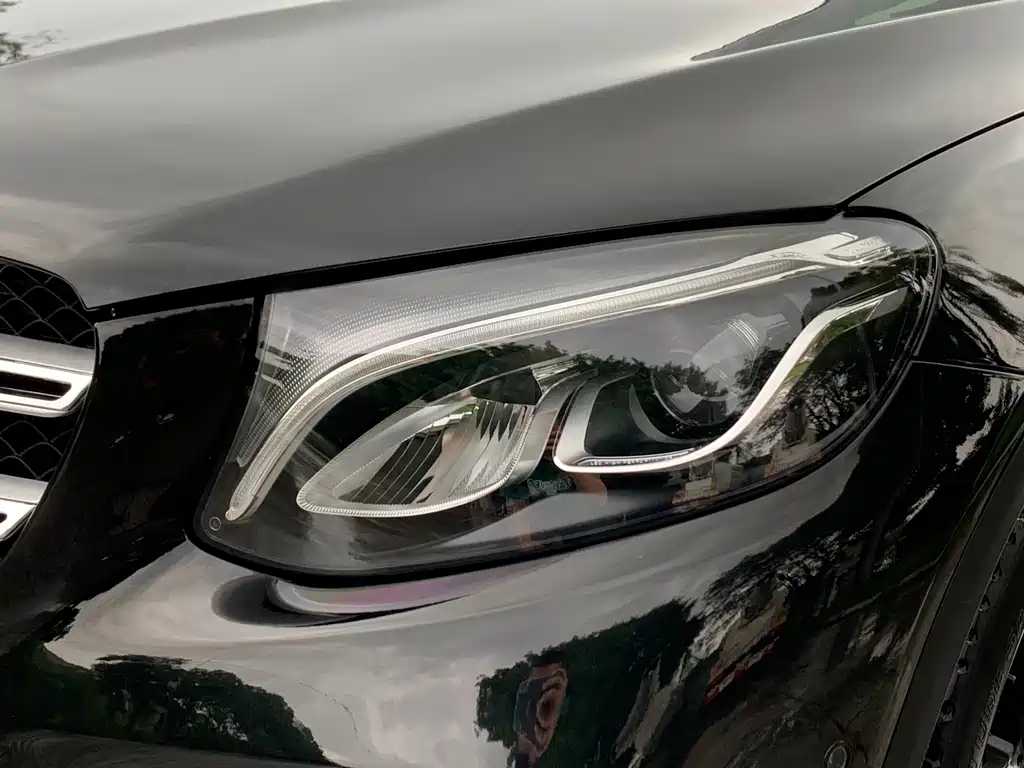 Mercedes-Benz GLC 2017 — фото 10