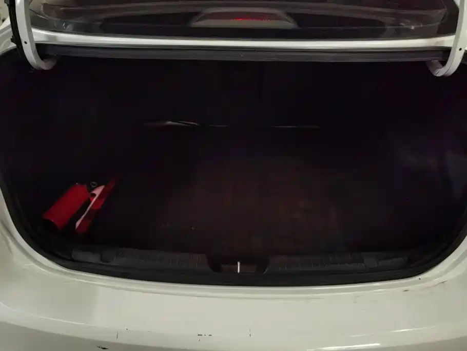 Kia K3 2016