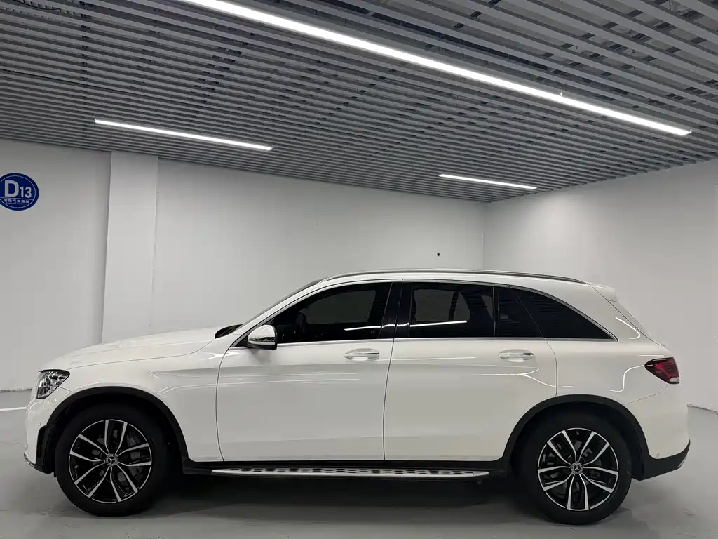 Mercedes-Benz GLC 2022 — фото 4