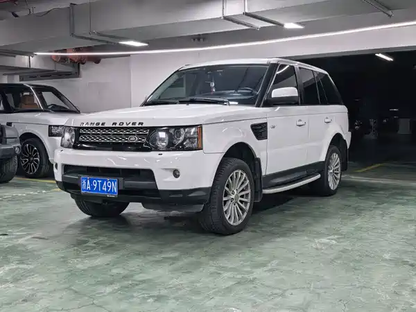 Land Rover Range Rover Sport 2013