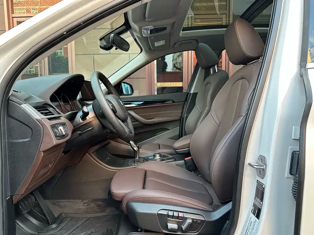 BMW X1 2023 — фото 18