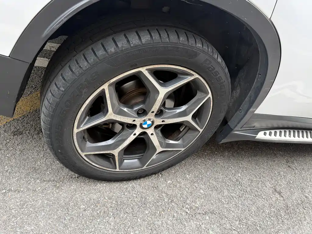 BMW X1 2018 — фото 12