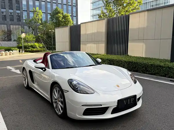 Porsche 718 2017