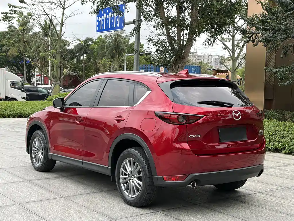 Mazda CX-5 2017 — фото 10