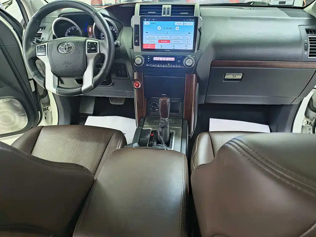 Toyota Prado 2018 — фото 22