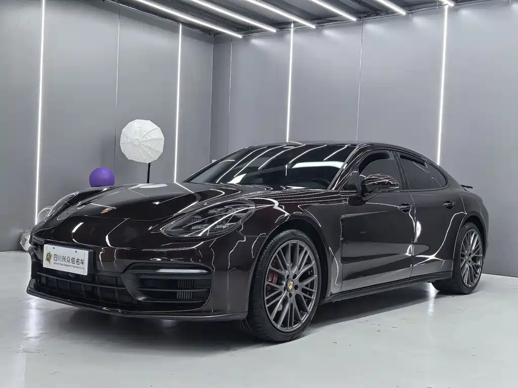 Porsche Panamera 2024 — фото 1