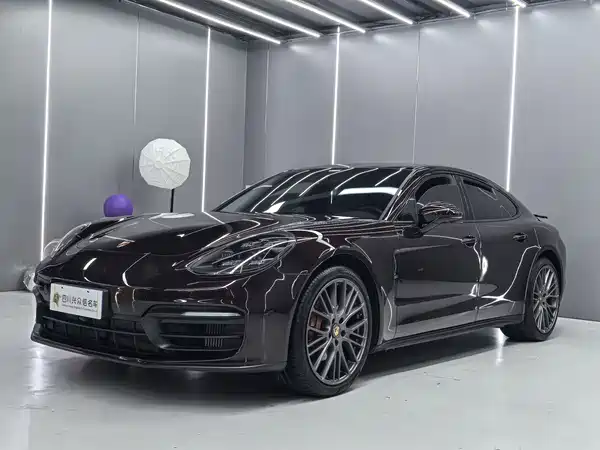 Porsche Panamera 2024