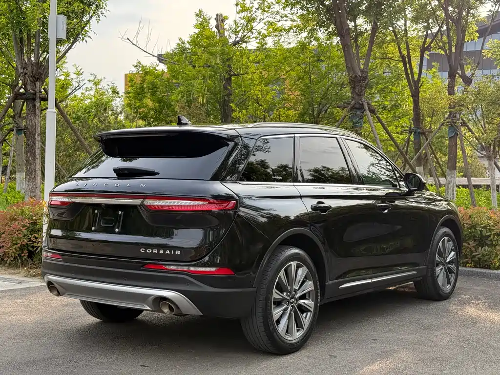 Lincoln Corsair 2020 — фото 17