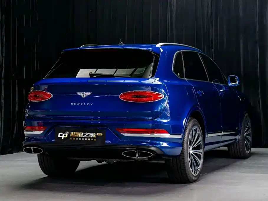 Bentley Bentayga 2022 — фото 7