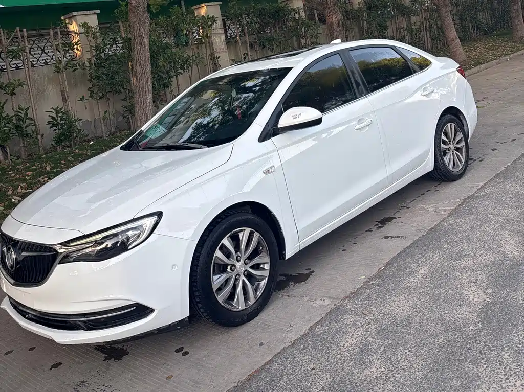 Buick Excelle 2018 — фото 2