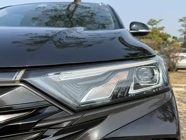 Dongfeng Fengshen AX7 2023